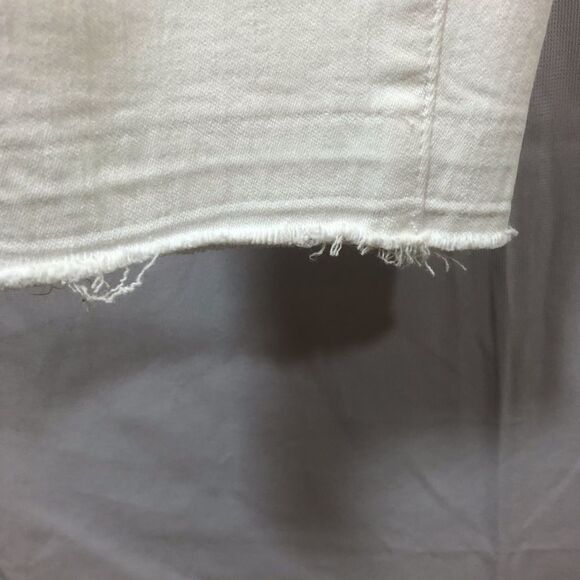 J. Brand Distressed White Jeans with Frayed Hems - Picture 9 of 11